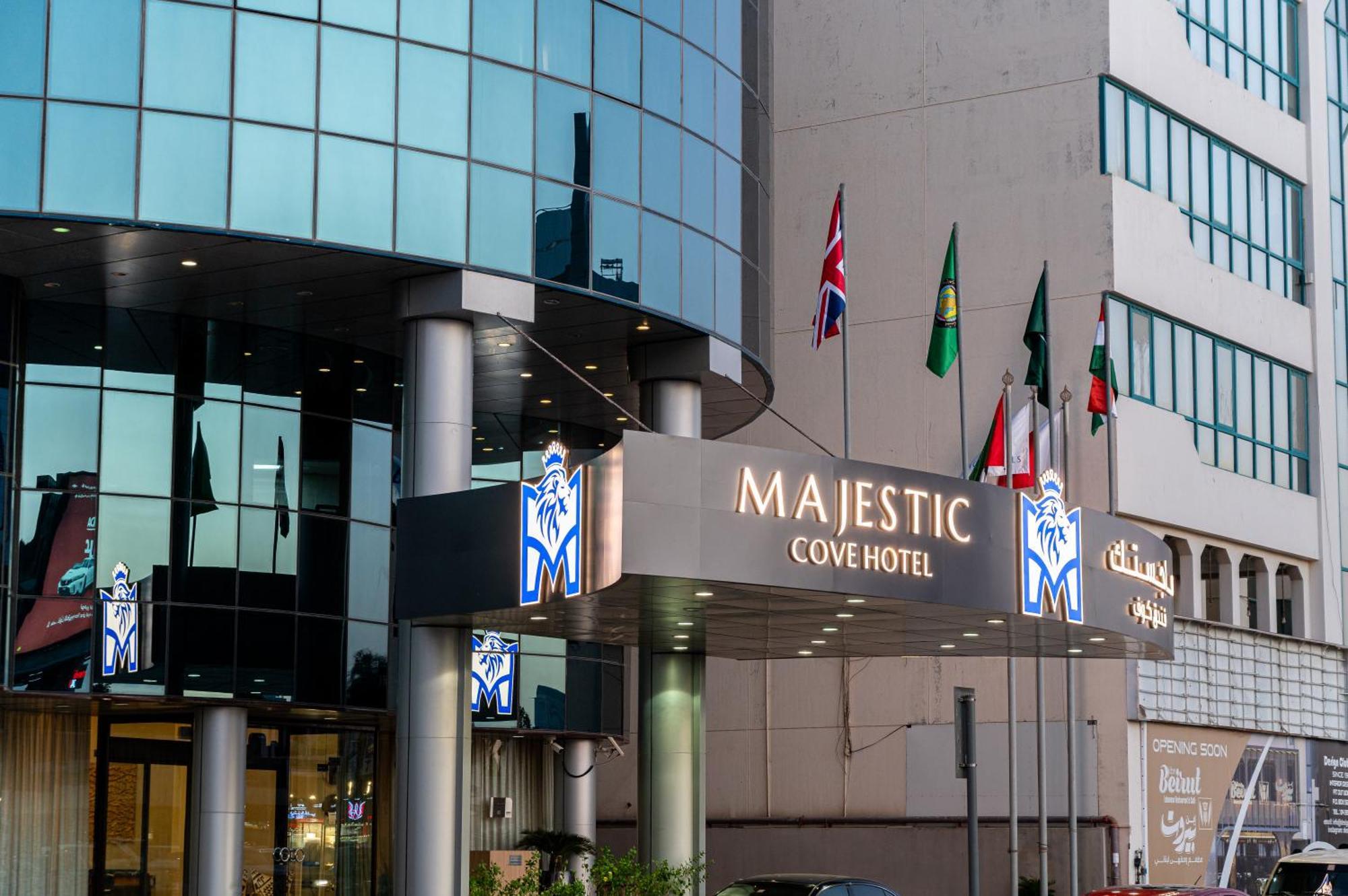 Majestic Cove Hotel - Formerly Le Meridien Fairway Dubái Exterior foto